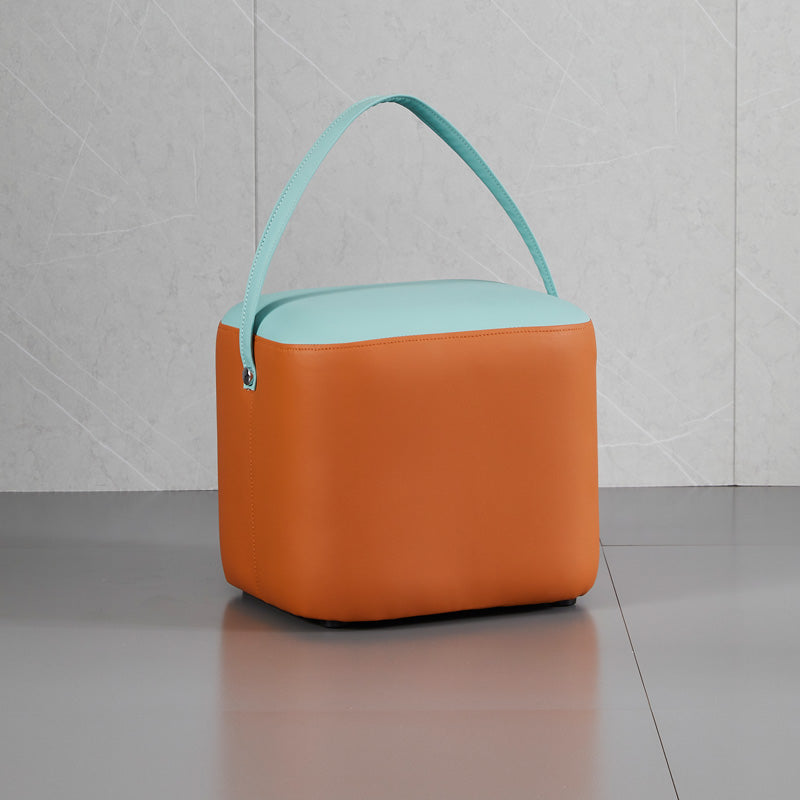 POUF OTTOMANO DE POUF OTTOMANO Capazonado de cuero Genuino