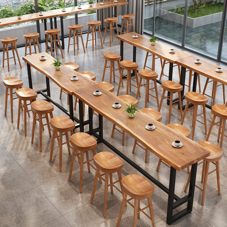 Tavolo da pranzo moderno rettangolare da bar in legno massello per cucina soggiorno