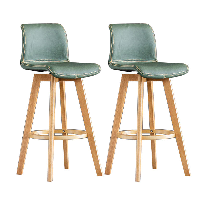 Taburete de bar de cuero con acabado mate y respaldo bajo para el hogar contemporáneo