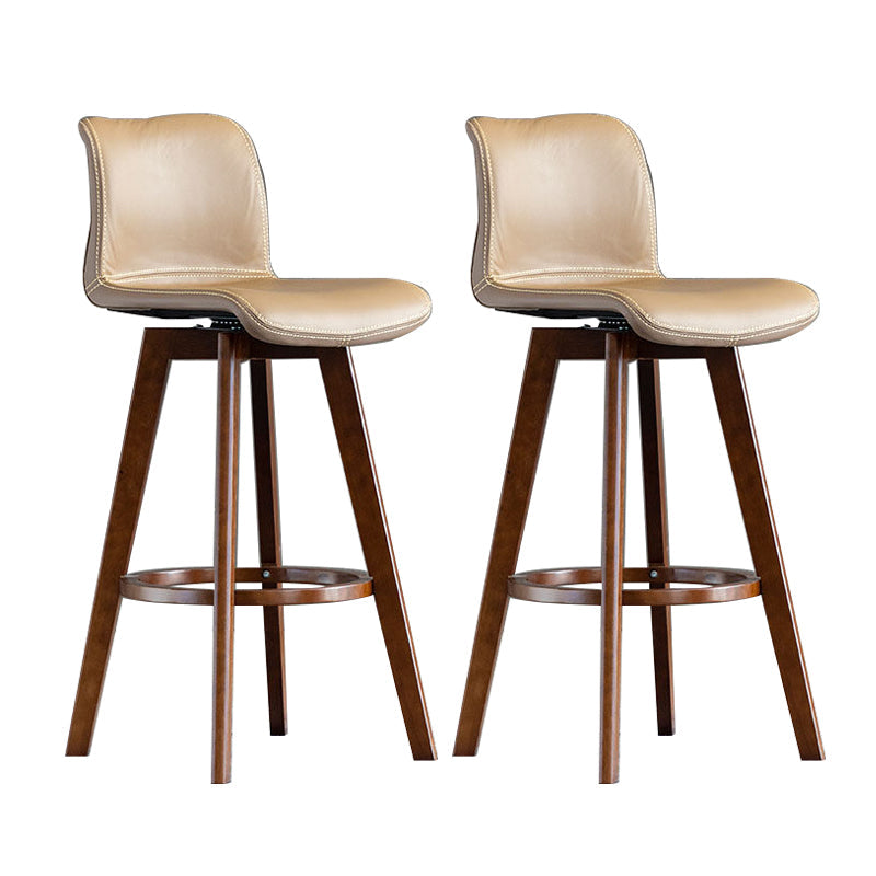 Taburete de bar de cuero con acabado mate y respaldo bajo para el hogar contemporáneo