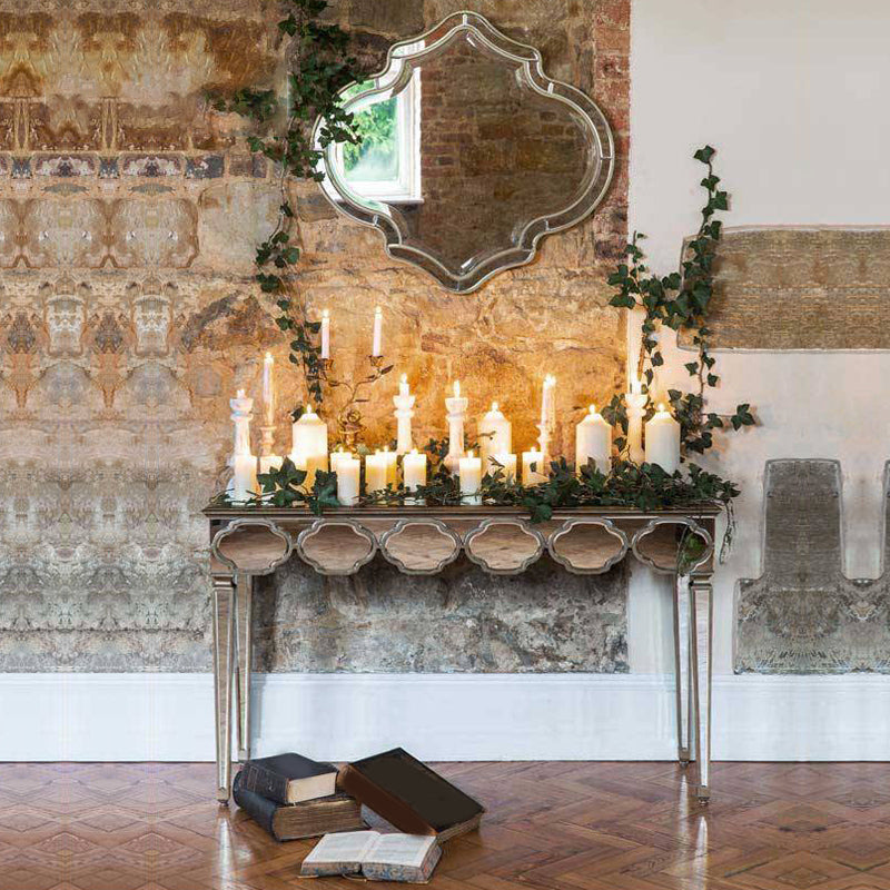 Contador de maquillaje Sliver 16.53 "Mesas de tocador de espejo ancho con pierna de madera sólida