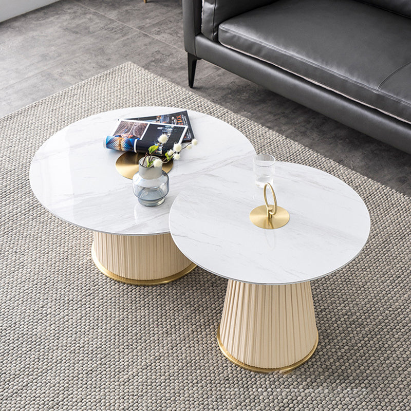 Glam Stone Top Coffee Table Pedestal Round Cocktail Table in White Clearhalo 'Coffee & Accent Tables' 'Coffee Tables' 'coffee_tables' 'furn' 'furn_coffee_tables' 'Furniture' 'Living Room Furniture' 6049313