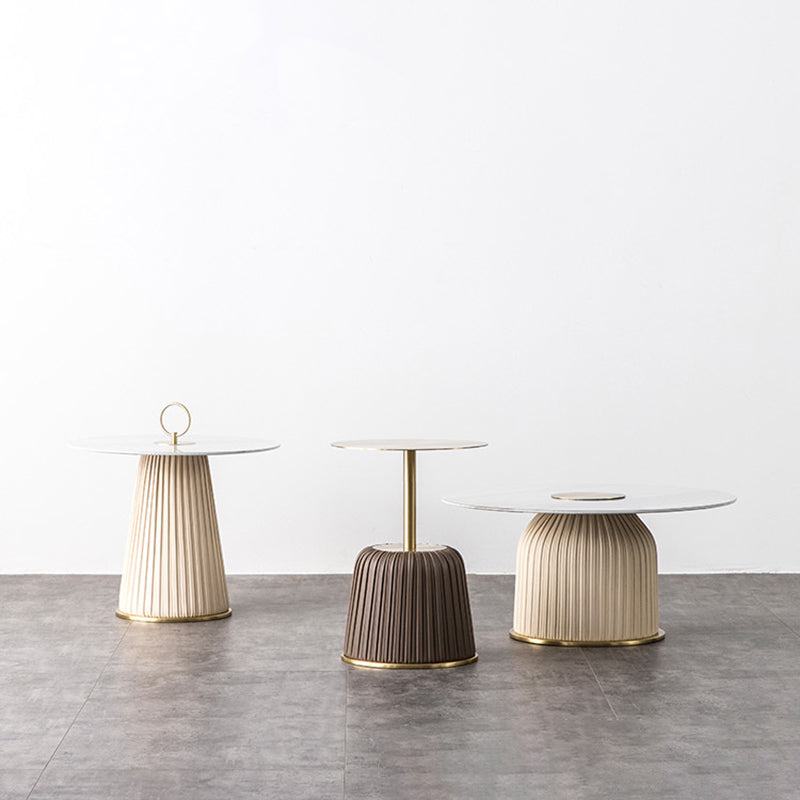 Glam Stone Top Coffee Table Pedestal Round Cocktail Table in White Clearhalo 'Coffee & Accent Tables' 'Coffee Tables' 'coffee_tables' 'furn' 'furn_coffee_tables' 'Furniture' 'Living Room Furniture' 6049326