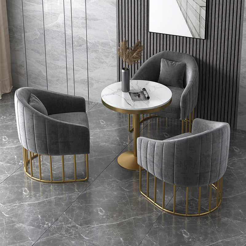 Velvet Barrel Accent Chaid 27,55 "Ligne de large Chaise incluse avec des jambes dorées