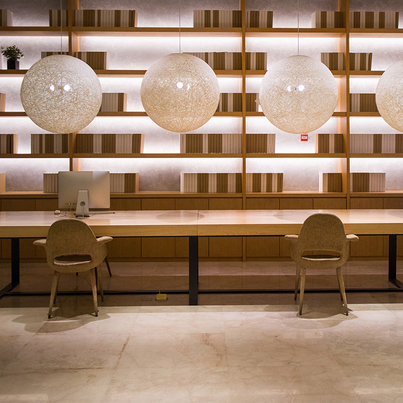 Massief hout rechthoekig schrijfbureau industriële vergaderbalie voor kantoor