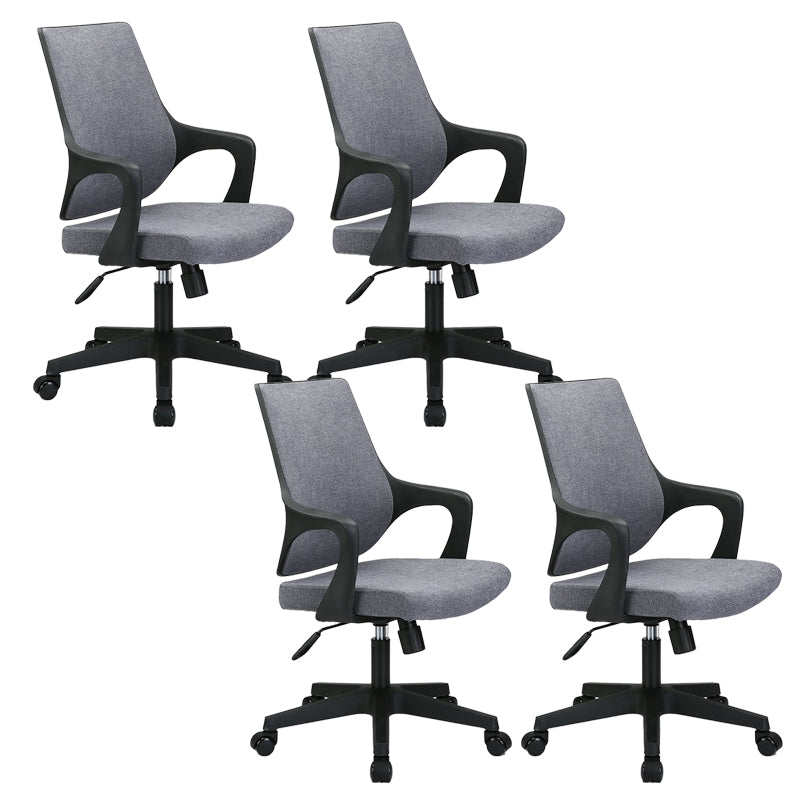Sillón moderno con brazos fijos, asiento ajustable en altura, silla de oficina