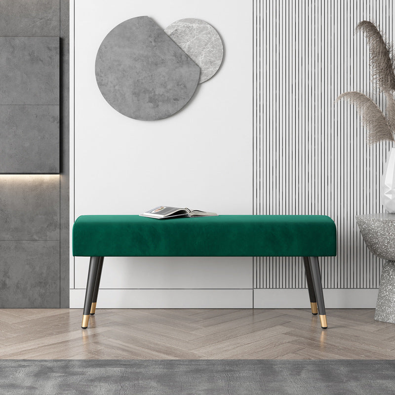 Panchina di sedute glam in schiuma imbottita con gambe di fila in metallo