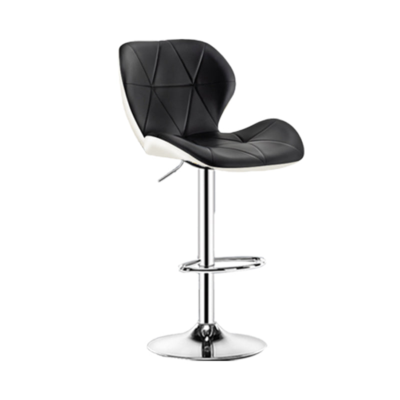 スカンジナビアのメタルバースツールフェイクレザーフットレスト調整可能なカウンタースツール