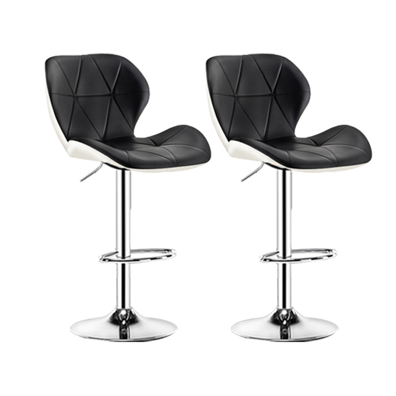 スカンジナビアのメタルバースツールフェイクレザーフットレスト調整可能なカウンタースツール