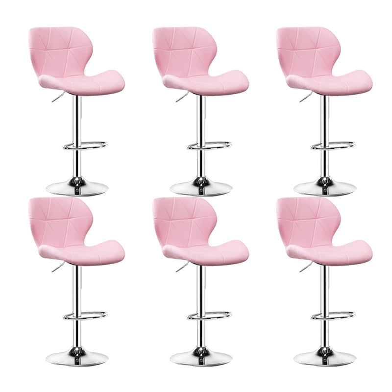 スカンジナビアのメタルバースツールフェイクレザーフットレスト調整可能なカウンタースツール