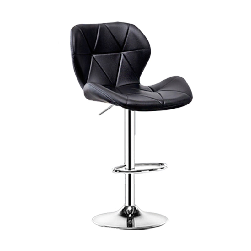 スカンジナビアのメタルバースツールフェイクレザーフットレスト調整可能なカウンタースツール