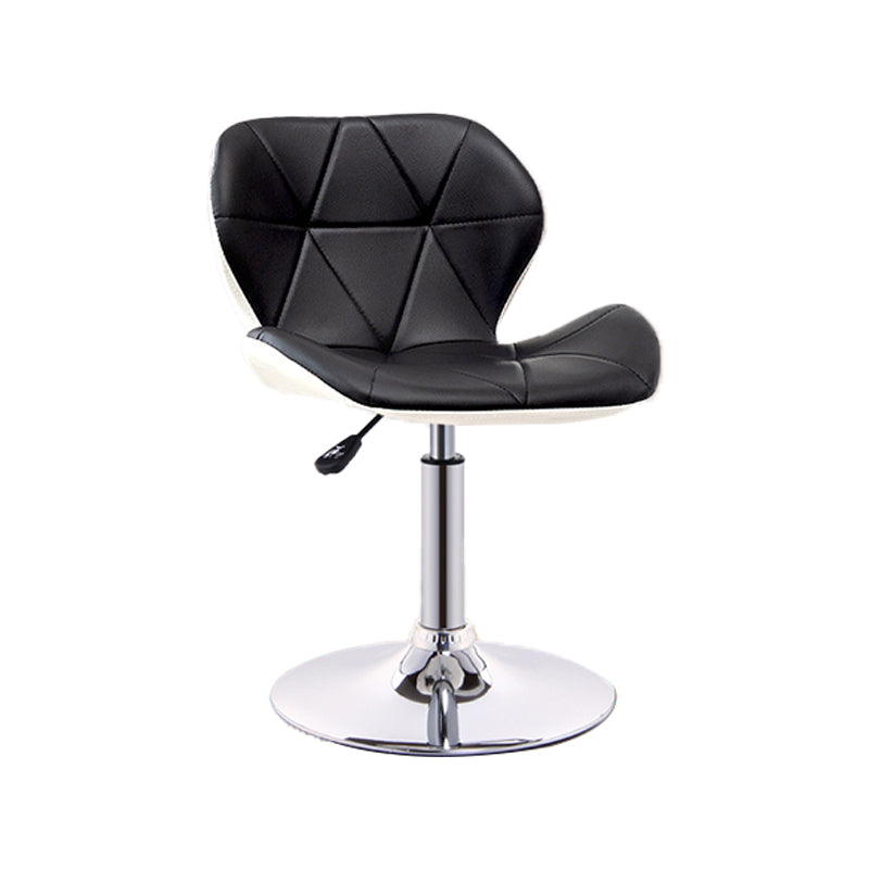 スカンジナビアのメタルバースツールフェイクレザーフットレスト調整可能なカウンタースツール