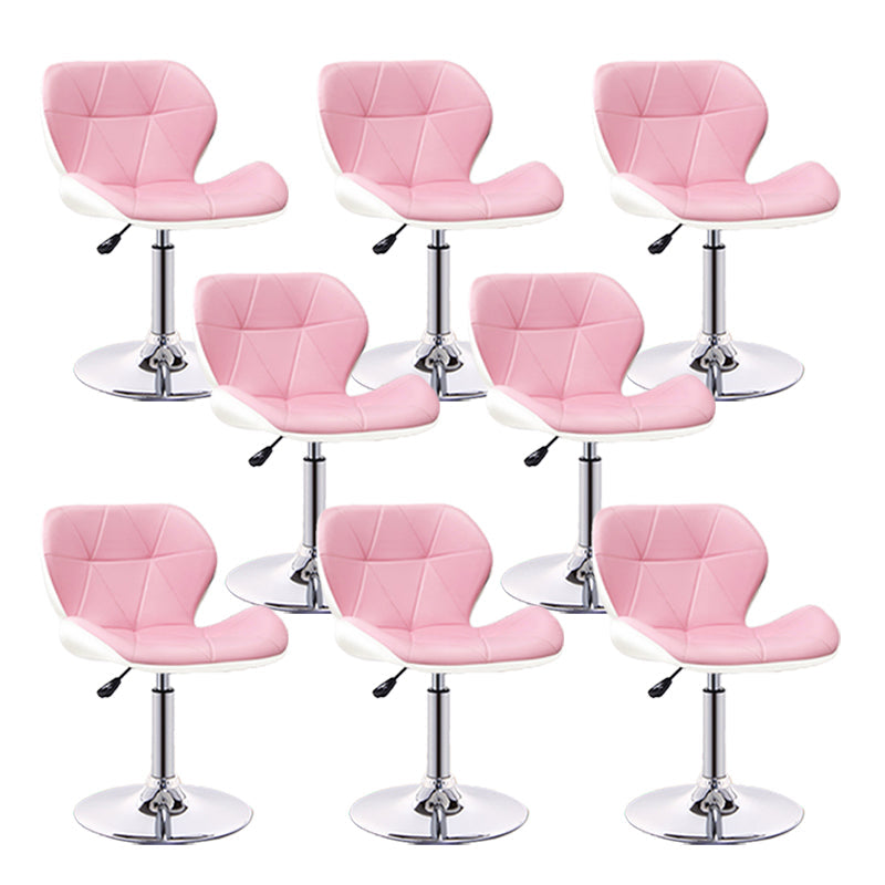 スカンジナビアのメタルバースツールフェイクレザーフットレスト調整可能なカウンタースツール