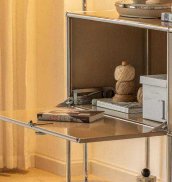 Server da pranzo in legno ingegnerizzato in ingegnerizzazione ingegnerizzato in ingegnerizzazione bianca moderna con base in metallo