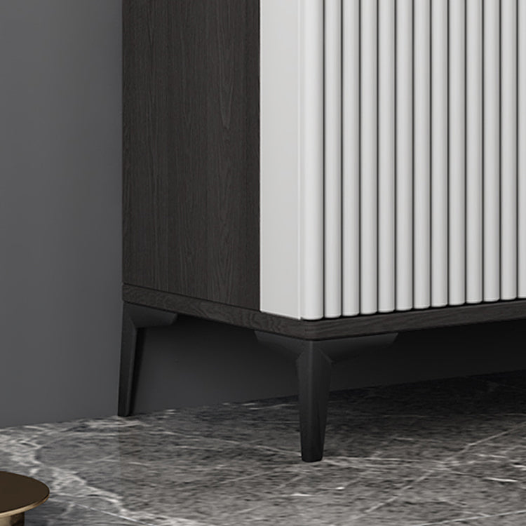 Server a buffet contemporaneo per cucina per cucina per cucina.