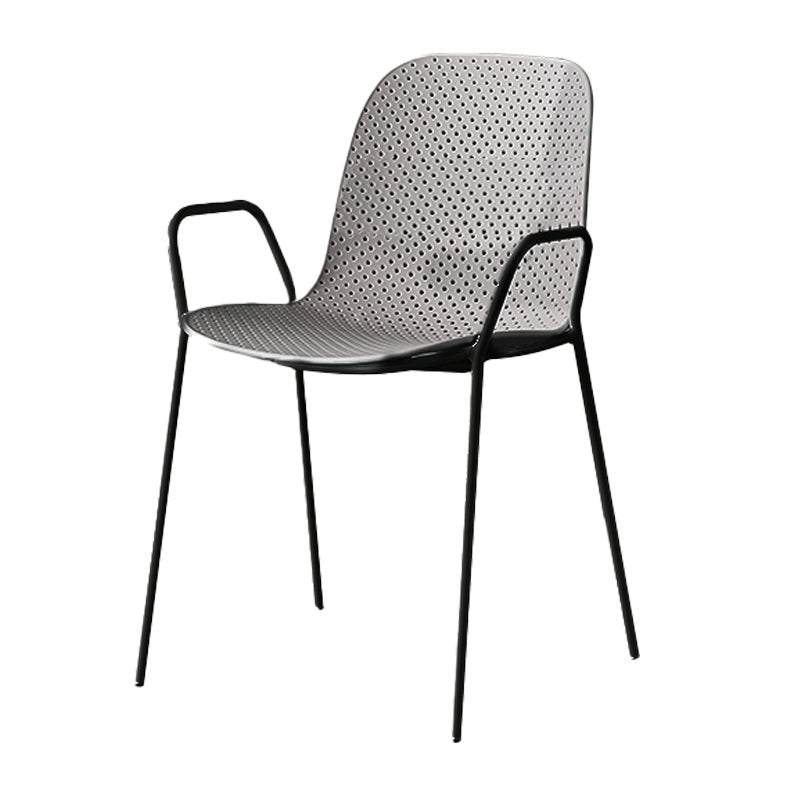 Silla de brazo de estilo contemporáneo silla de comedor de plástico con base de metal