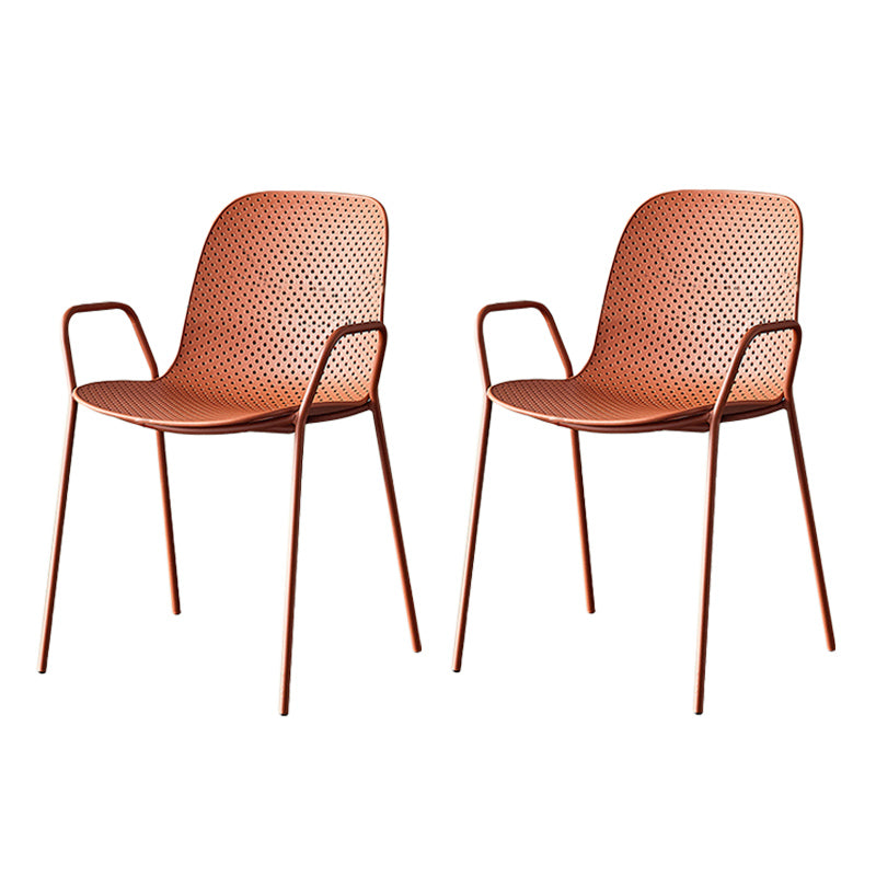 Silla de brazo de estilo contemporáneo silla de comedor de plástico con base de metal
