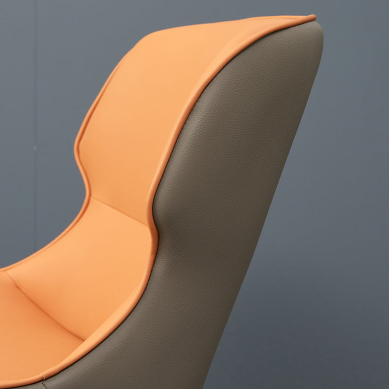 Chaise de finale finale mate avec jambes noires chaise latéral contemporaine pour salle à manger