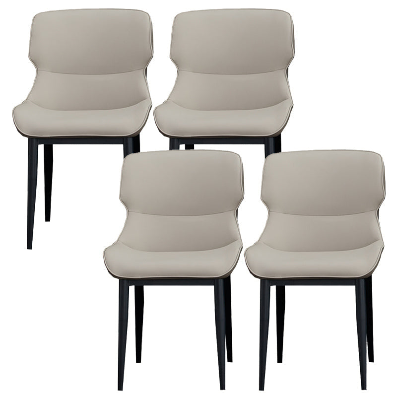 Chaise de finale finale mate avec jambes noires chaise latéral contemporaine pour salle à manger