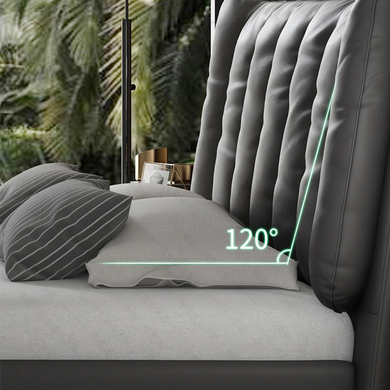 Lit standard moderne du milieu du siècle avec jambes et tête de lit à oreilles