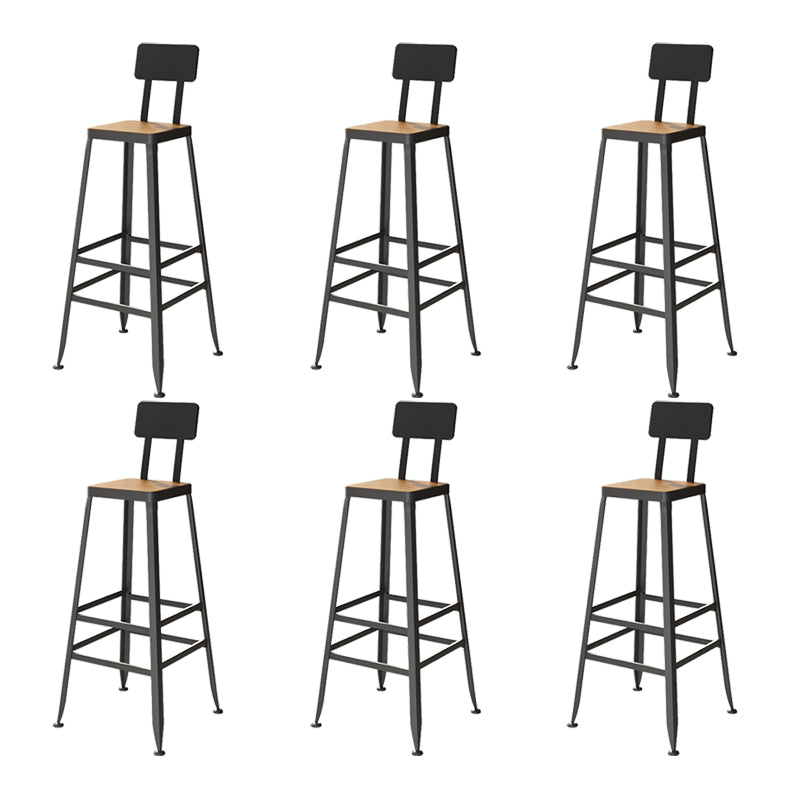 Square Bar and Counter Stool Industrial Coffee Shop Footrest Counter Stool in Black