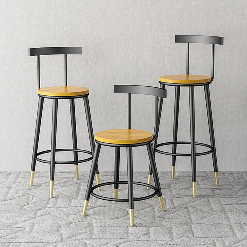 Modern Armless Backrest Counter Stool Iron Bar Stool with Wooden Seat and Pedal