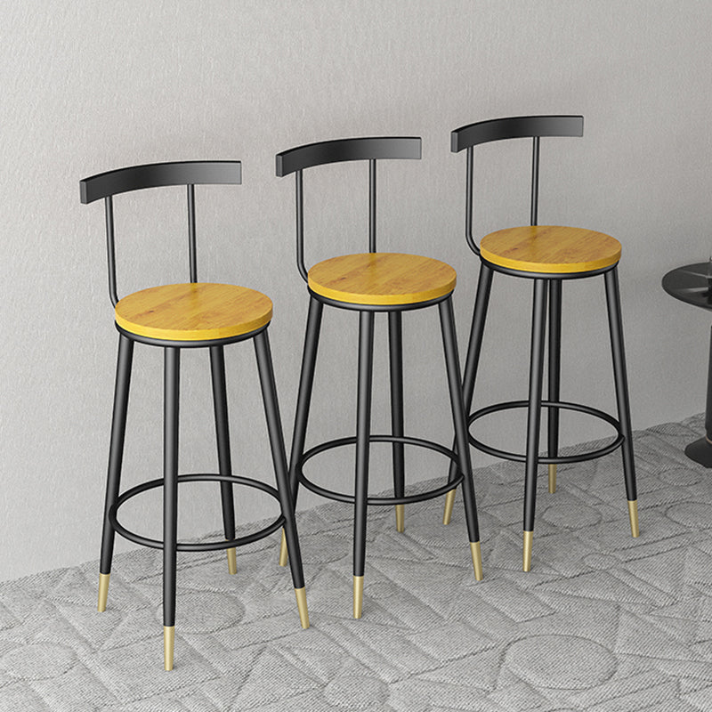 Modern Armless Backrest Counter Stool Iron Bar Stool with Wooden Seat and Pedal