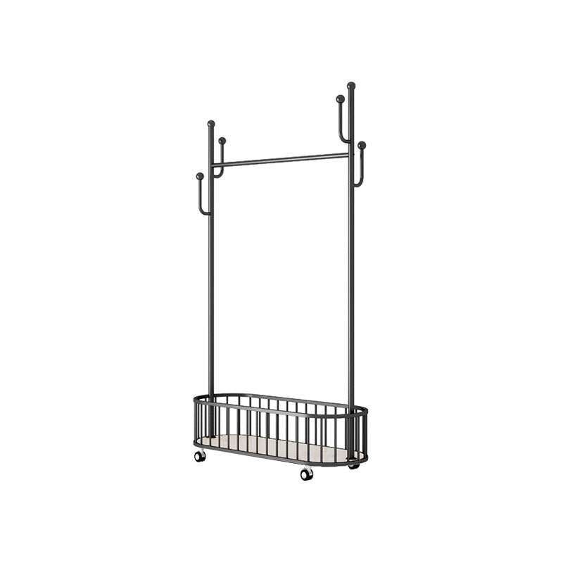 Splendido cestino per cappotti per cappotti in metallo con i casiri