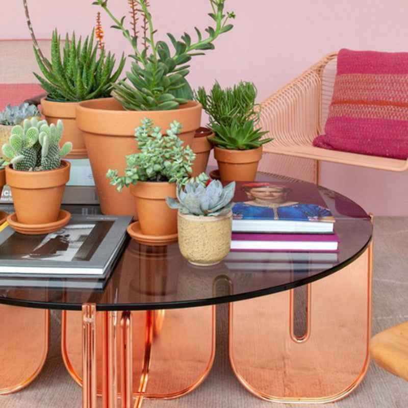 Contemporary Round Coffee Table with Glass Top and Acrylic Cross Base Clearhalo 'Coffee & Accent Tables' 'Coffee Tables' 'coffee_tables' 'furn' 'furn_coffee_tables' 'Furniture' 'Living Room Furniture' 6084352