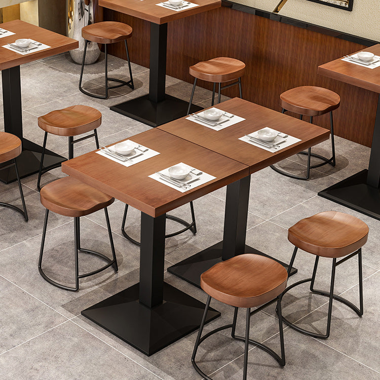 Metal Industrial Dining Table Pine Wood Top Table with Pedestal Base Clearhalo 'Dining Tables & Seating' 'Dining Tables' 'dining_table' 'furn' 'furn_dining_table' 'Furniture' 'Kitchen & Dining Furniture' 6085910