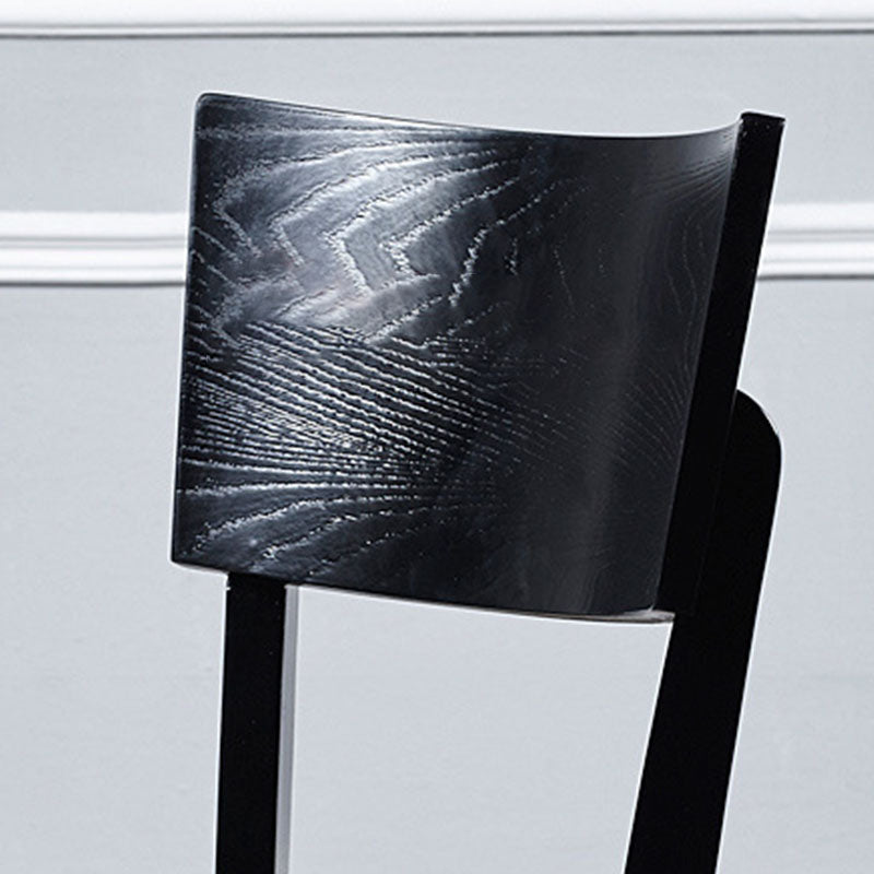 Sedia contemporanea sedia aperta a braccia con gambe in legno per cucina