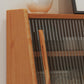 Servidor buffet de madera sólida de pino con puertas de vidrio servidor comedor moderno