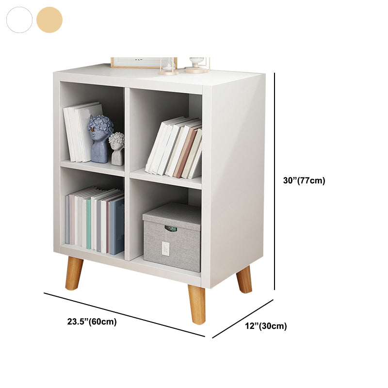 11.8 "De large étagère contemporaine fermée en bois naturel en bois naturel