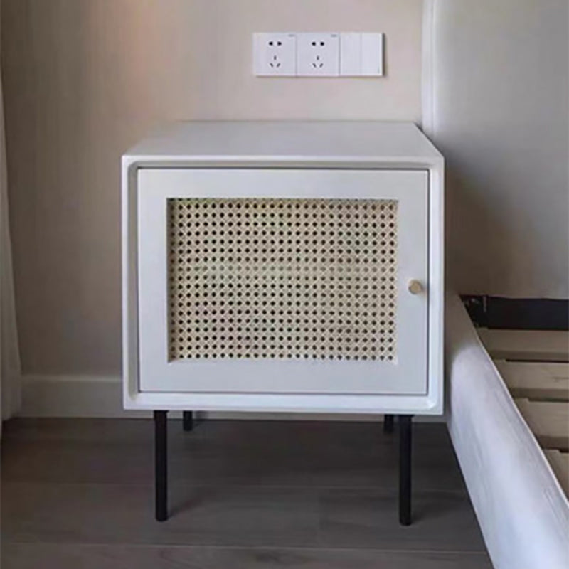 Solid Wood Bed Nightstand Contemporary Night Table with Cabinets White 1 Piece Left Clearhalo 'Bedroom Furniture' 'furn' 'furn_night_stand' 'Furniture' 'night_stand' 'Nightstands' 6089853