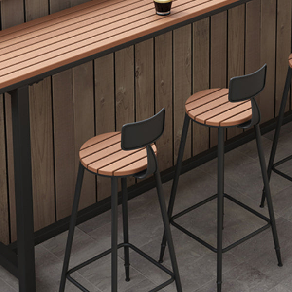 Industrial Metal Counter-height Stool Footrest Low Back Outdoor Counter Bar Stool in Black Clearhalo 'Bar Furniture' 'Bar Stools' 'bar_stools' 'furn' 'furn_bar_stools' 'Furniture' 'Kitchen & Dining Furniture' 6094746