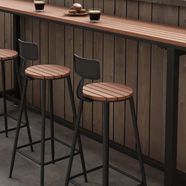 Industrial Metal Counter-height Stool Footrest Low Back Outdoor Counter Bar Stool in Black Clearhalo 'Bar Furniture' 'Bar Stools' 'bar_stools' 'furn' 'furn_bar_stools' 'Furniture' 'Kitchen & Dining Furniture' 6094750