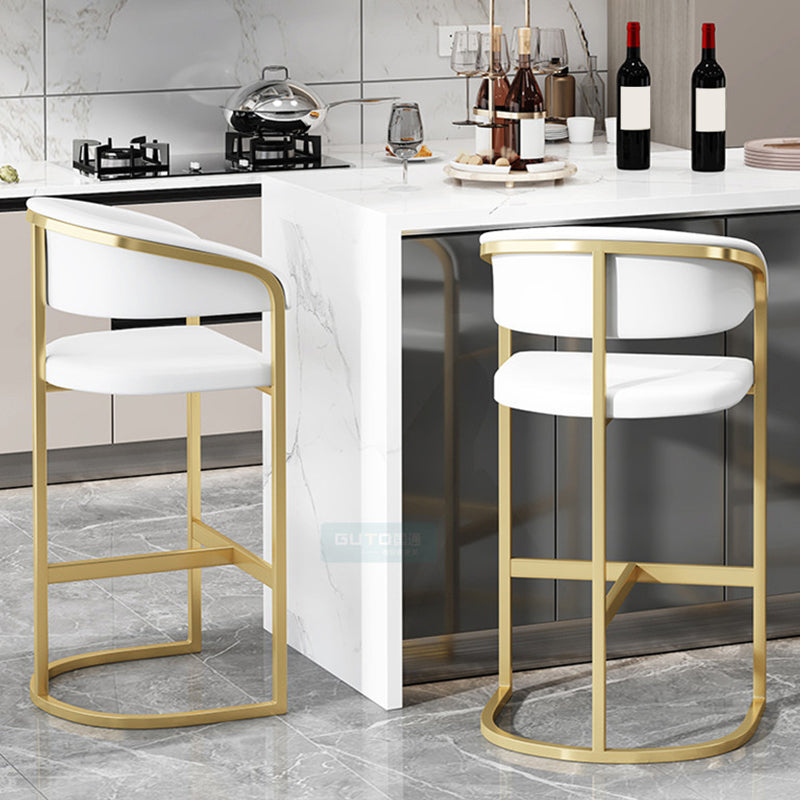 Glam Restaurant Leather Stool Matte Finish Metal Footrest Barstool