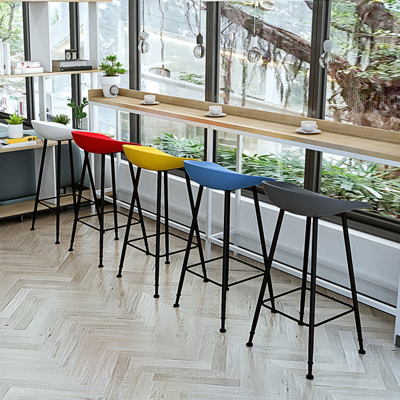 Modern Backrest Counter Stool Iron Cafe Bar Stool with Pedal and Acrylic Seat Clearhalo 'Bar Furniture' 'Bar Stools' 'bar_stools' 'furn' 'furn_bar_stools' 'Furniture' 'Kitchen & Dining Furniture' 6095922