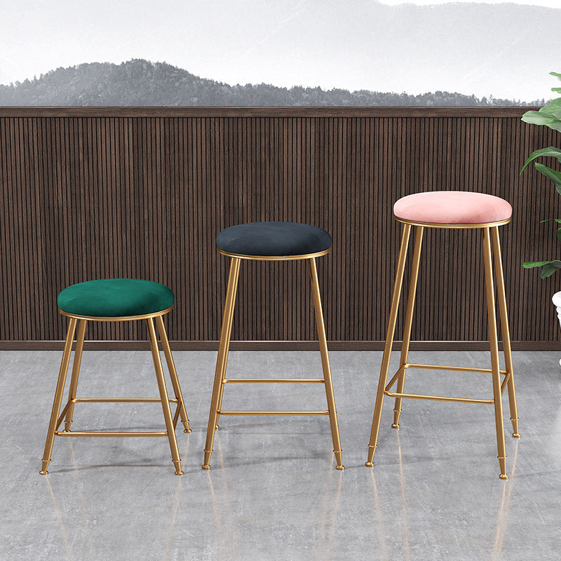 Contemporary Bar Stool Round Seat Barstool with Footrest and Metal Base Clearhalo 'Bar Furniture' 'Bar Stools' 'bar_stools' 'furn' 'furn_bar_stools' 'Furniture' 'Kitchen & Dining Furniture' 6095970
