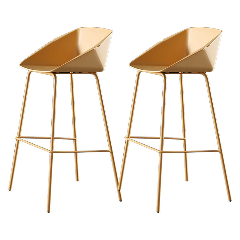 Scandinavian Metal Plastic Counter Stools Low Back Bar Stool with Footrest