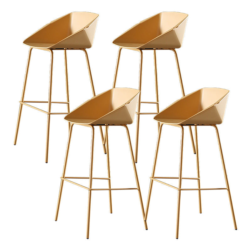 Scandinavian Metal Plastic Counter Stools Low Back Bar Stool with Footrest