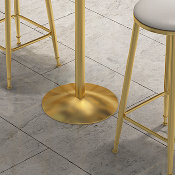 Mesa de pub de mármol sintético, mesa de bar de cócteles en blanco glamuroso con pedestal de metal