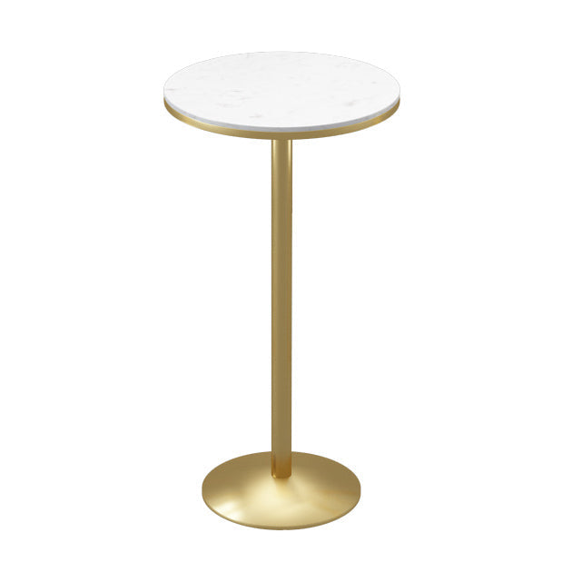 Mesa de pub de mármol sintético, mesa de bar de cócteles en blanco glamuroso con pedestal de metal