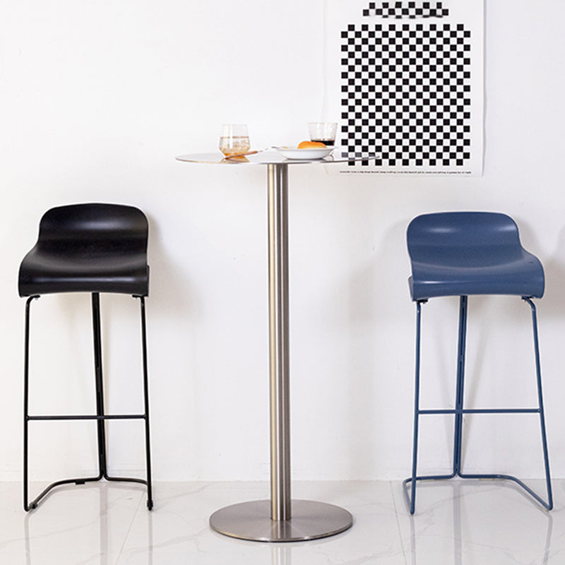 Industrial Metal Bar Dining Table Round Bistro Bar Table with Pedestal Clearhalo 'Bar Furniture' 'Bar Tables' 'bar_tables' 'furn' 'furn_bar_tables' 'Furniture' 'Kitchen & Dining Furniture' 6098267