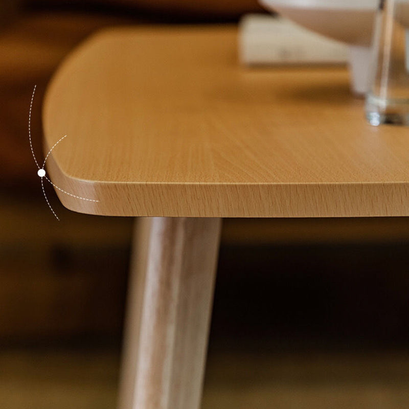 Zeitgenössischer rechteckiger, klappbarer Einzel-Couchtisch aus Massivholz