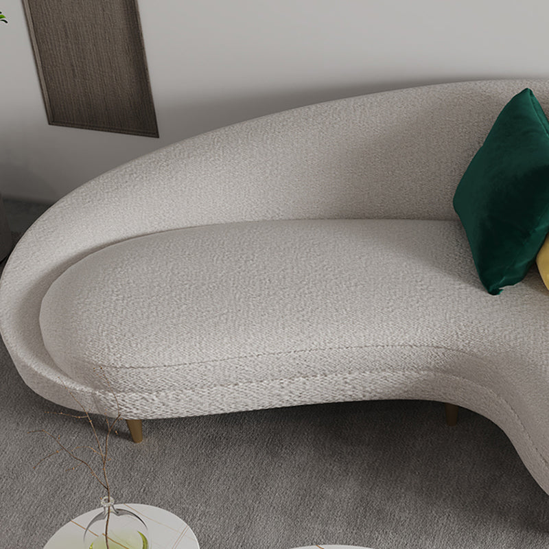 Stoffkrümmungssofa zeitgenössischer, abgerissene Armsofa mit vier Kissen