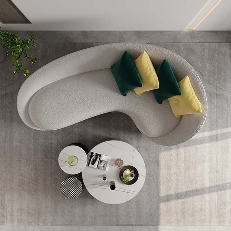 Stoffkrümmungssofa zeitgenössischer, abgerissene Armsofa mit vier Kissen