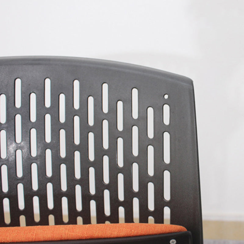 Chaise de bureau contemporaine à bras fixes en plastique, sans roues, chaise de conférence