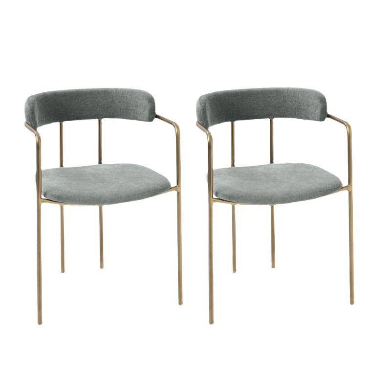 Lussuosa sedia a braccio imbottita sedia in velluto laterale aperto con base metallica