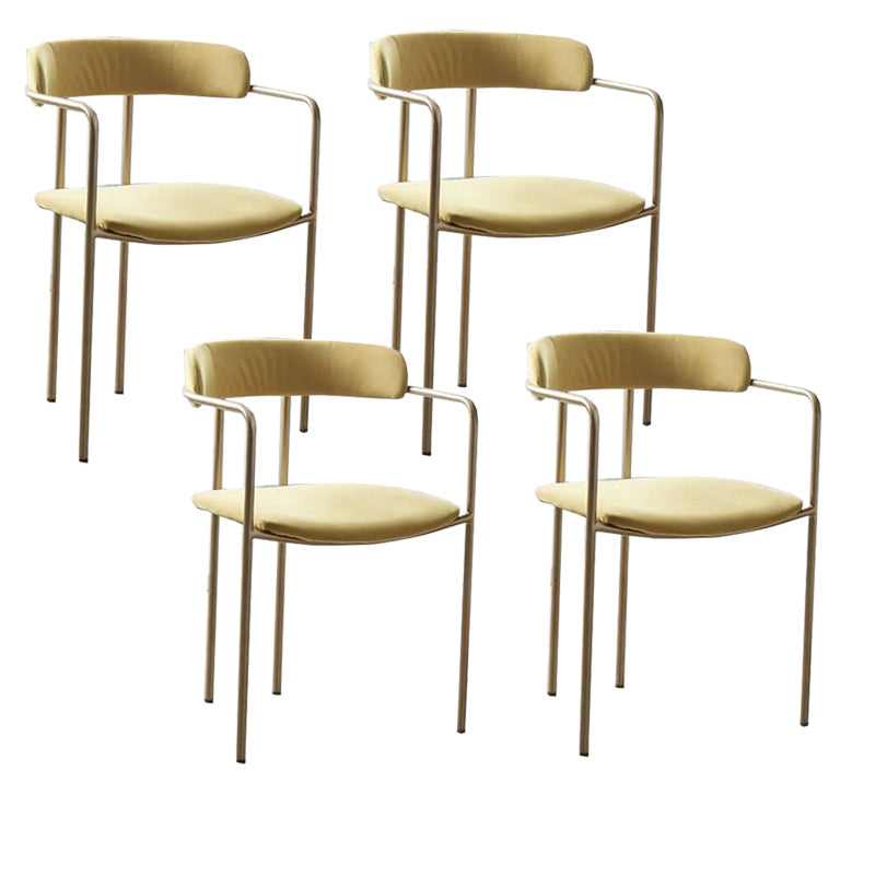 Lussuosa sedia a braccio imbottita sedia in velluto laterale aperto con base metallica